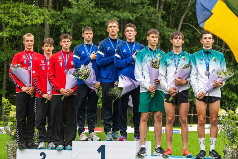 Олег Рибак, Олександр Чернишев та Максим Ковальчук – чемпіони Європи U19 у командній першості!
