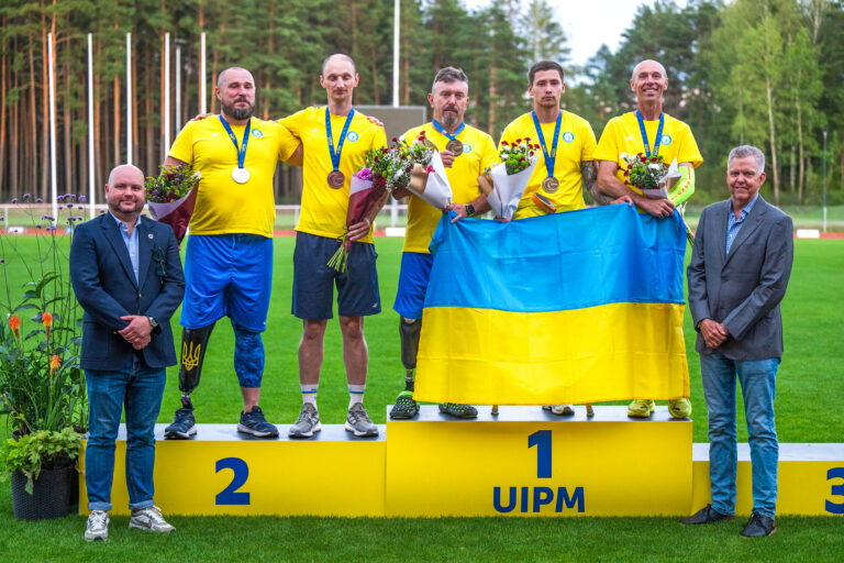 Українські воїни-атлети на Чемпіонаті світу з пара-тетратлона у Литві