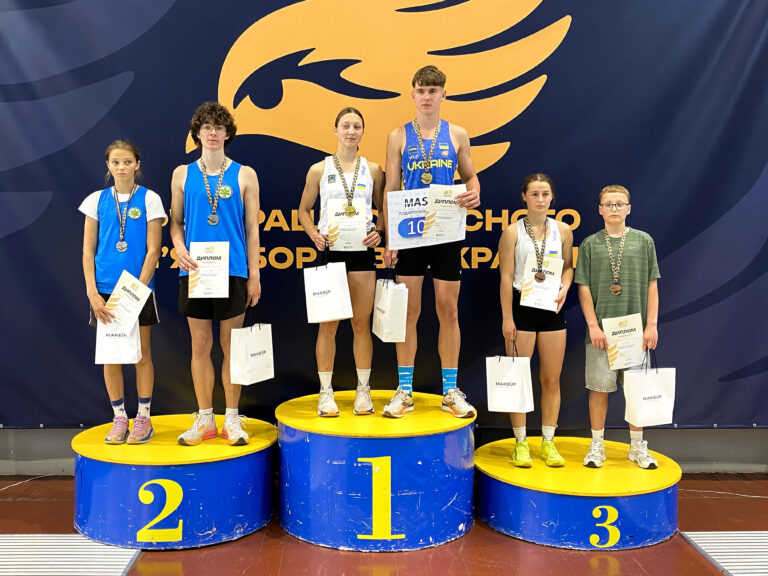 УПЕРШЕ В УКРАЇНІ ЧЕМПІОНАТ З ЕСТАФЕТ U17 ТА МОЛОДШІ